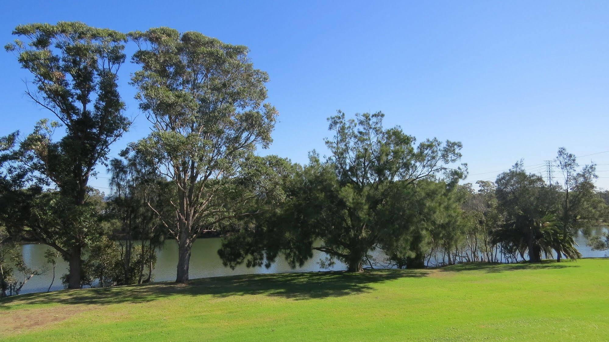 Motel Macquarie 4 Star à Warners Bay Extérieur photo